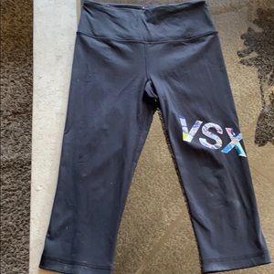 VXS sport leggings